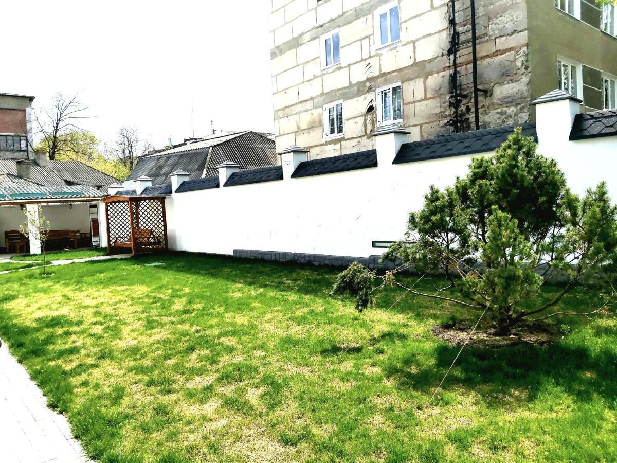 Aparthotel White House Balti Exterior foto