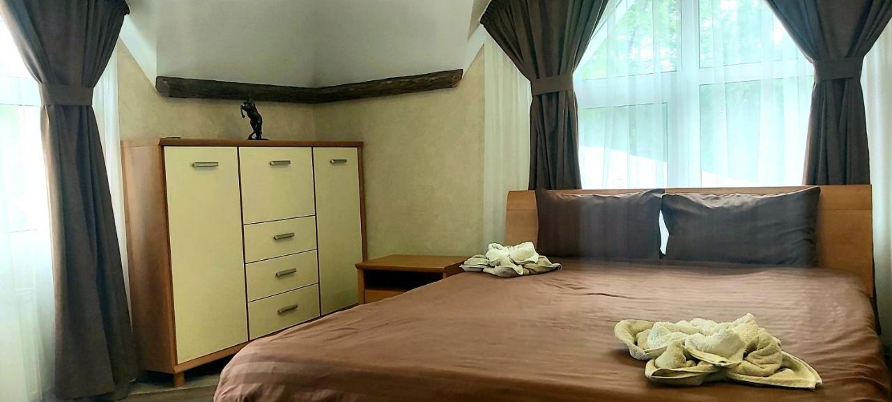 Aparthotel White House Balti Exterior foto